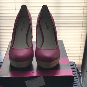 Pink wedge-cute with jeans (Brand new) still in bc